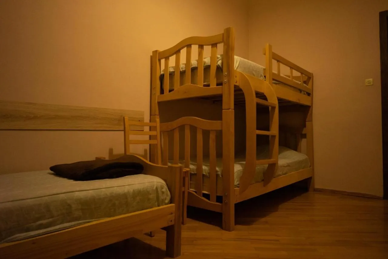 Guesthouse Hillside Tbilisi Casa de hóspedes