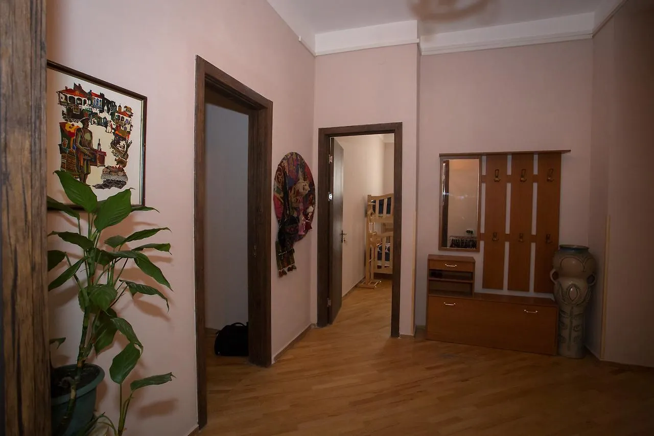Guesthouse Hillside Tbilisi Casa de hóspedes